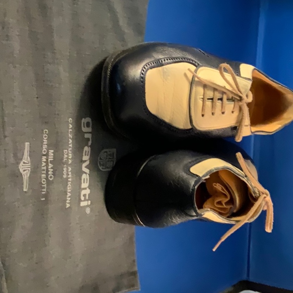 Shoes - Picture 2 of 2